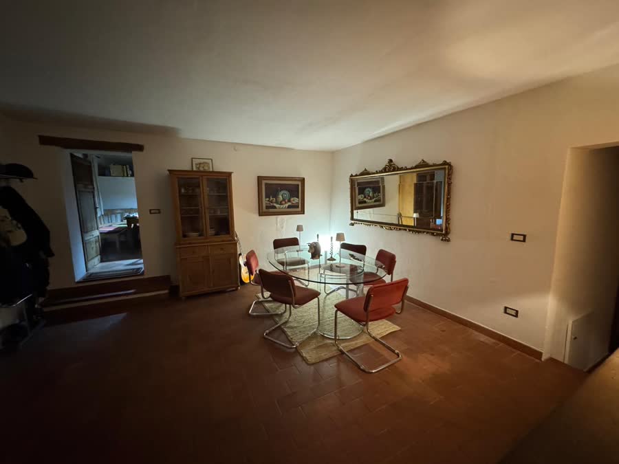 The dining room seen from the doorway